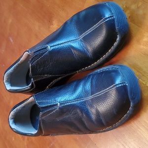 Sonoma black clogs